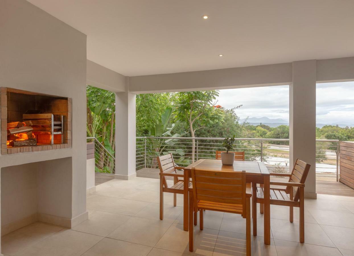 Sunrise Bay Self Catering Lägenhet Plettenberg Bay Exteriör bild