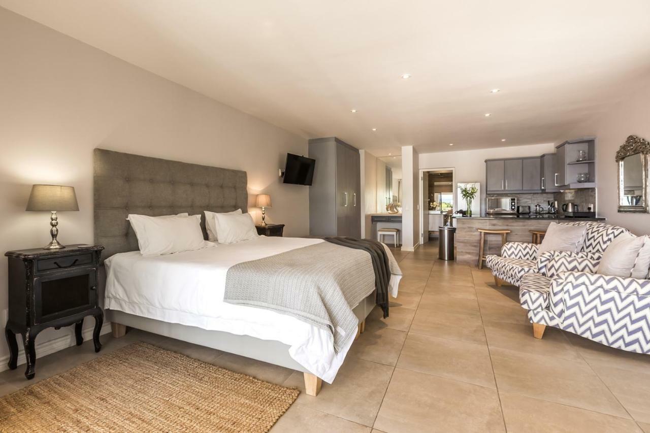 Sunrise Bay Self Catering Lägenhet Plettenberg Bay Exteriör bild