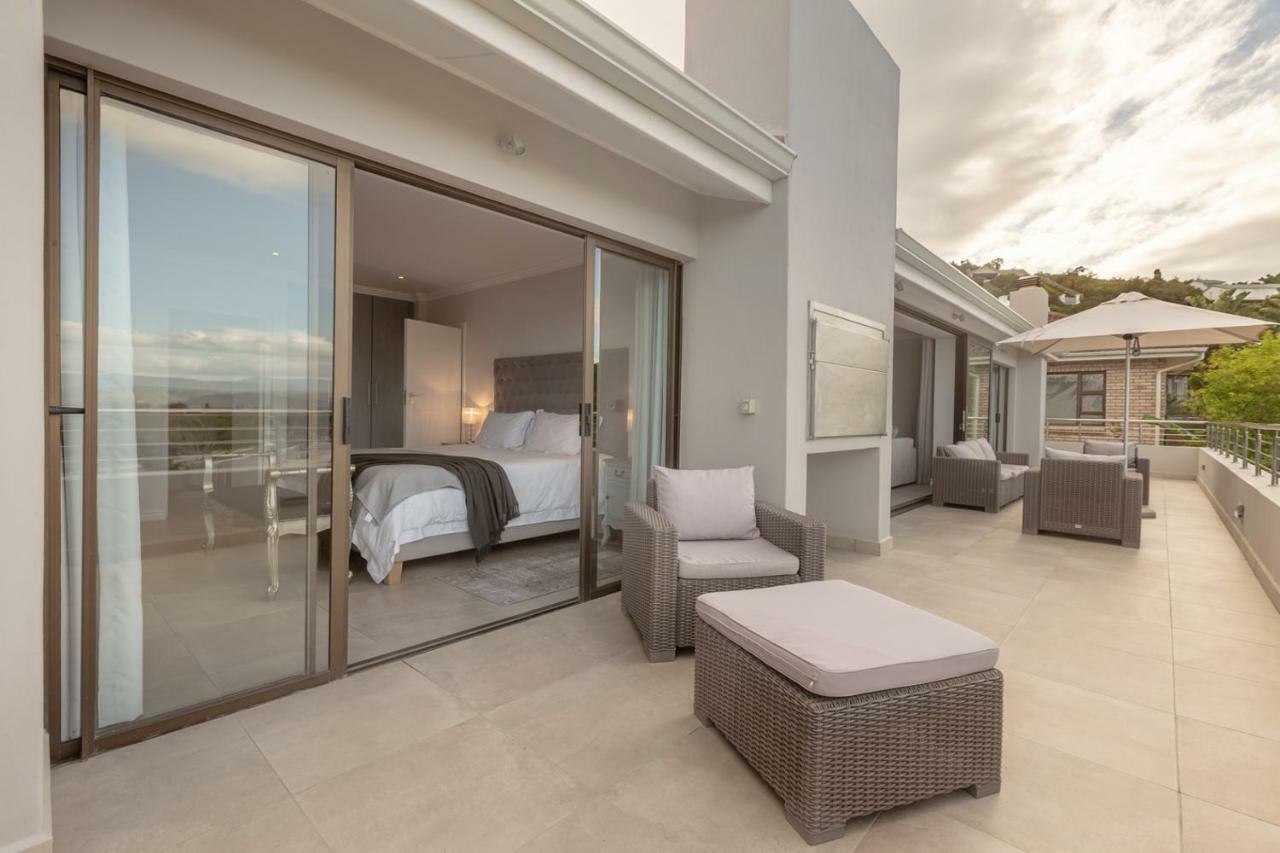 Sunrise Bay Self Catering Lägenhet Plettenberg Bay Exteriör bild
