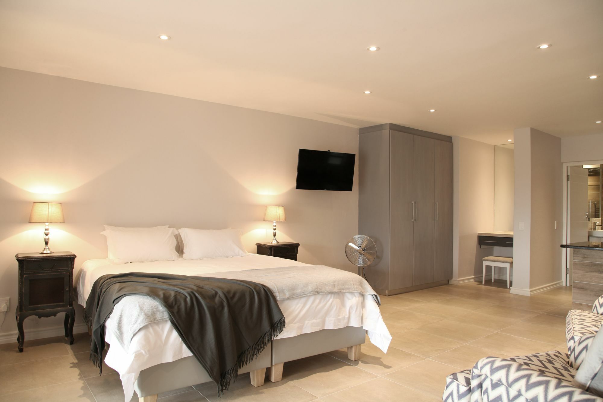 Sunrise Bay Self Catering Lägenhet Plettenberg Bay Exteriör bild